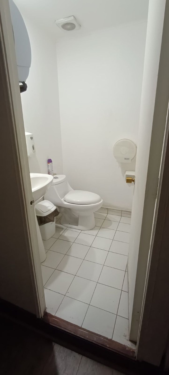 Arriendo Oficina 4B 3E Pedro de Valdivia - Providencia