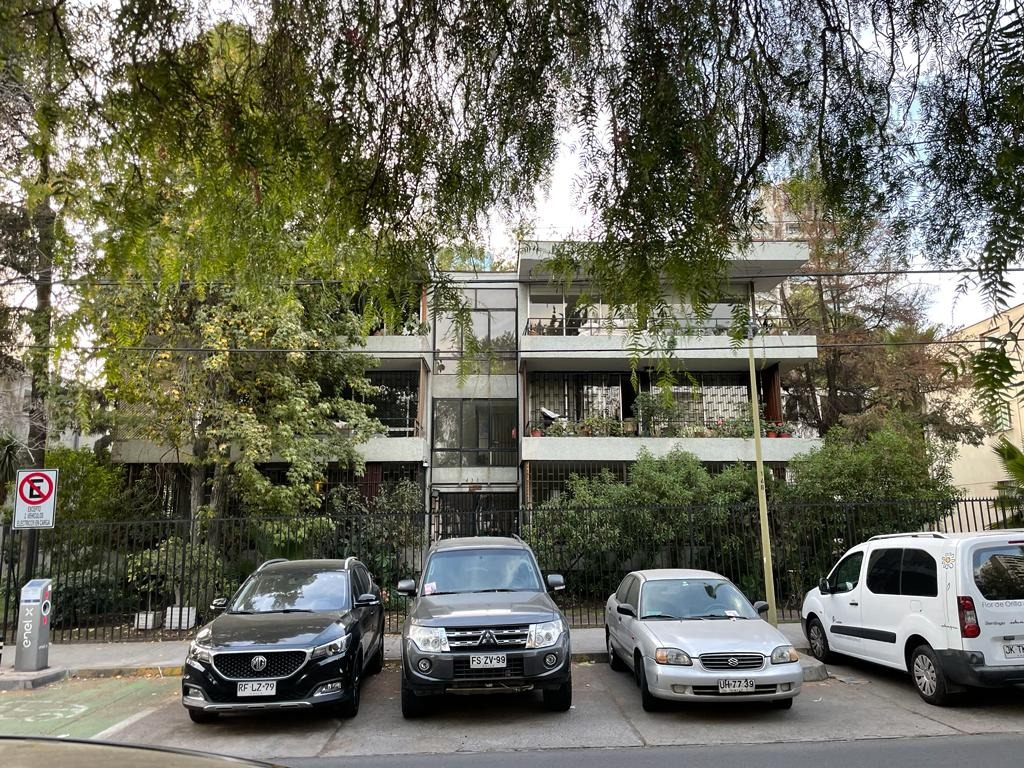 Venta Departamento SP 3D 2B 1E Barrio El Golf - Las Condes