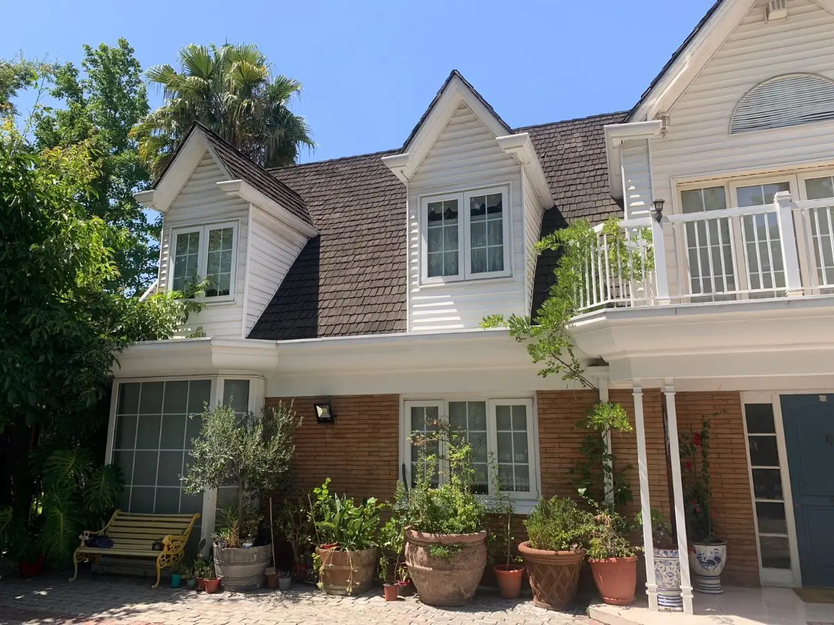 Venta Casa SO 6D en suite Walk-in cl&oacute;set 6B 2E 1B Los Trapenses - Lo Barnechea