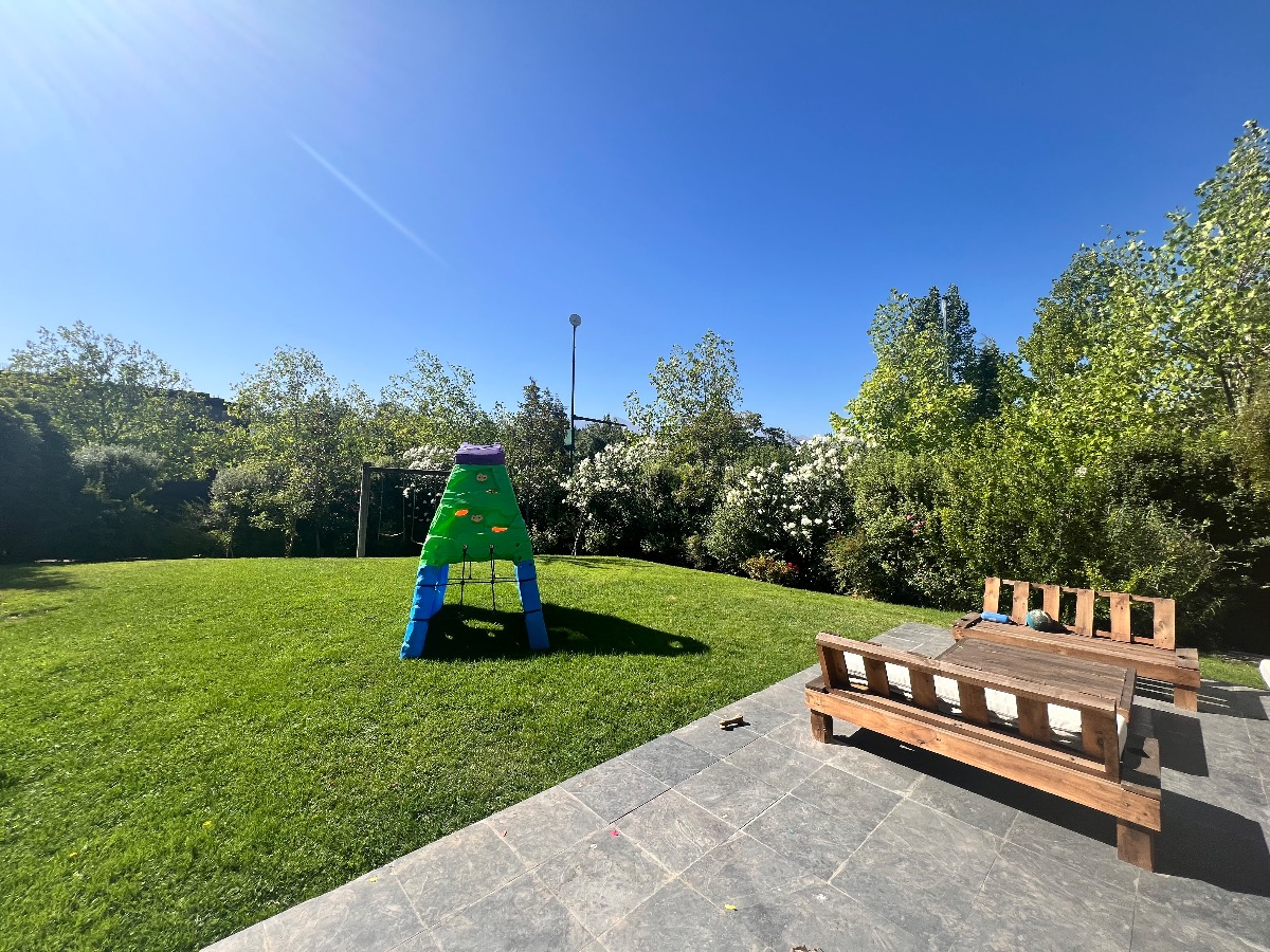 Arriendo Casa O 4D en suite Walk-in cl&oacute;set 3B 4E 2B Los Trapenses - Lo Barnechea