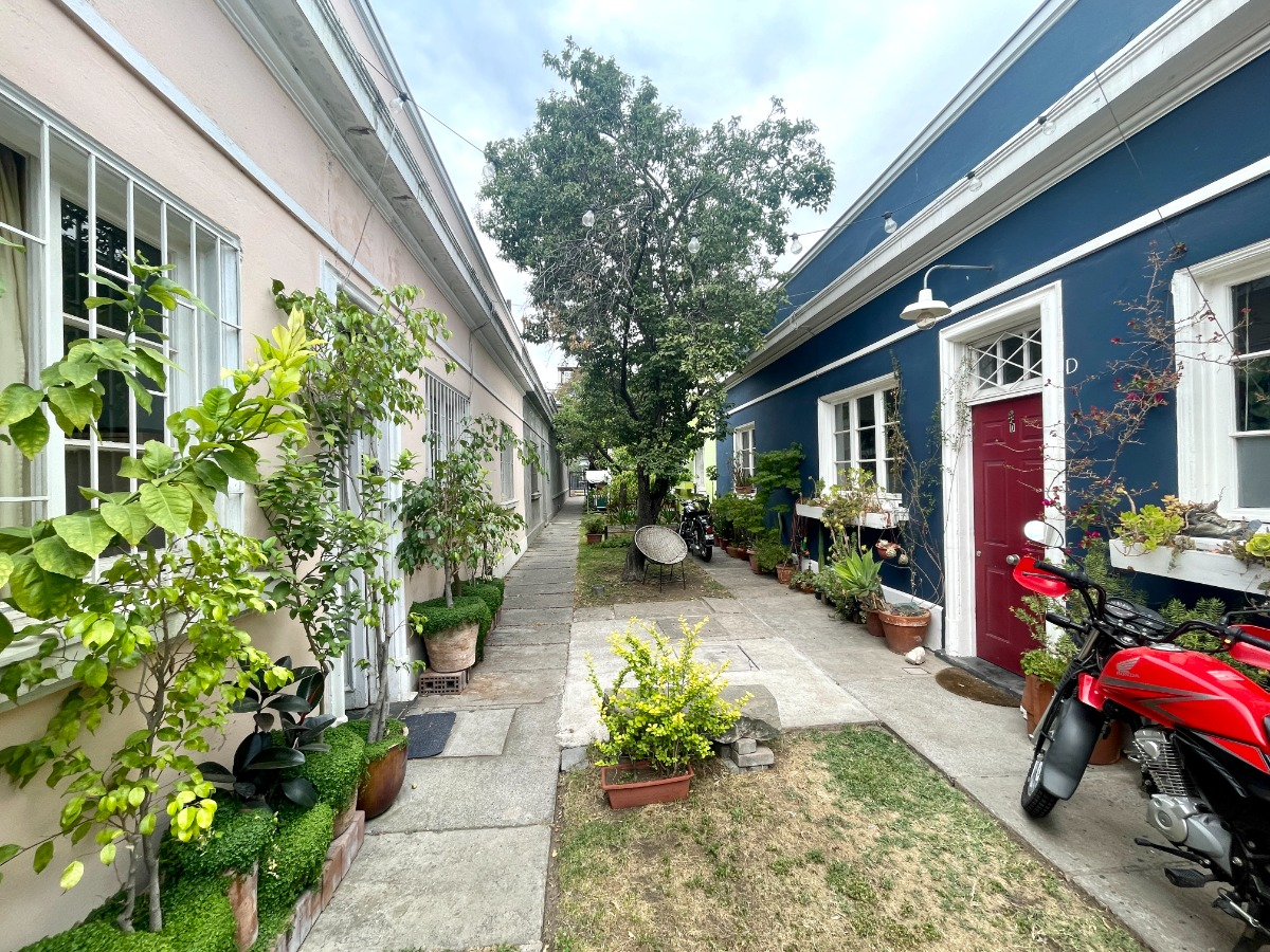 Arriendo Casa 4D en suite 3B 1B Barrio Italia - Providencia