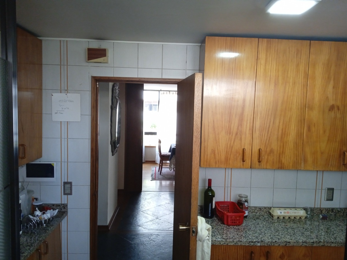 Venta Departamento 3D en suite 3B 1E 1B Barrio El Golf - Las Condes