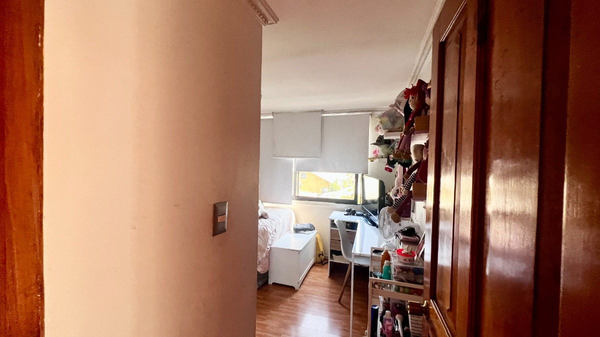 Venta Casa NO 4D en suite 3B 2E 1B Blest Gana - La Reina