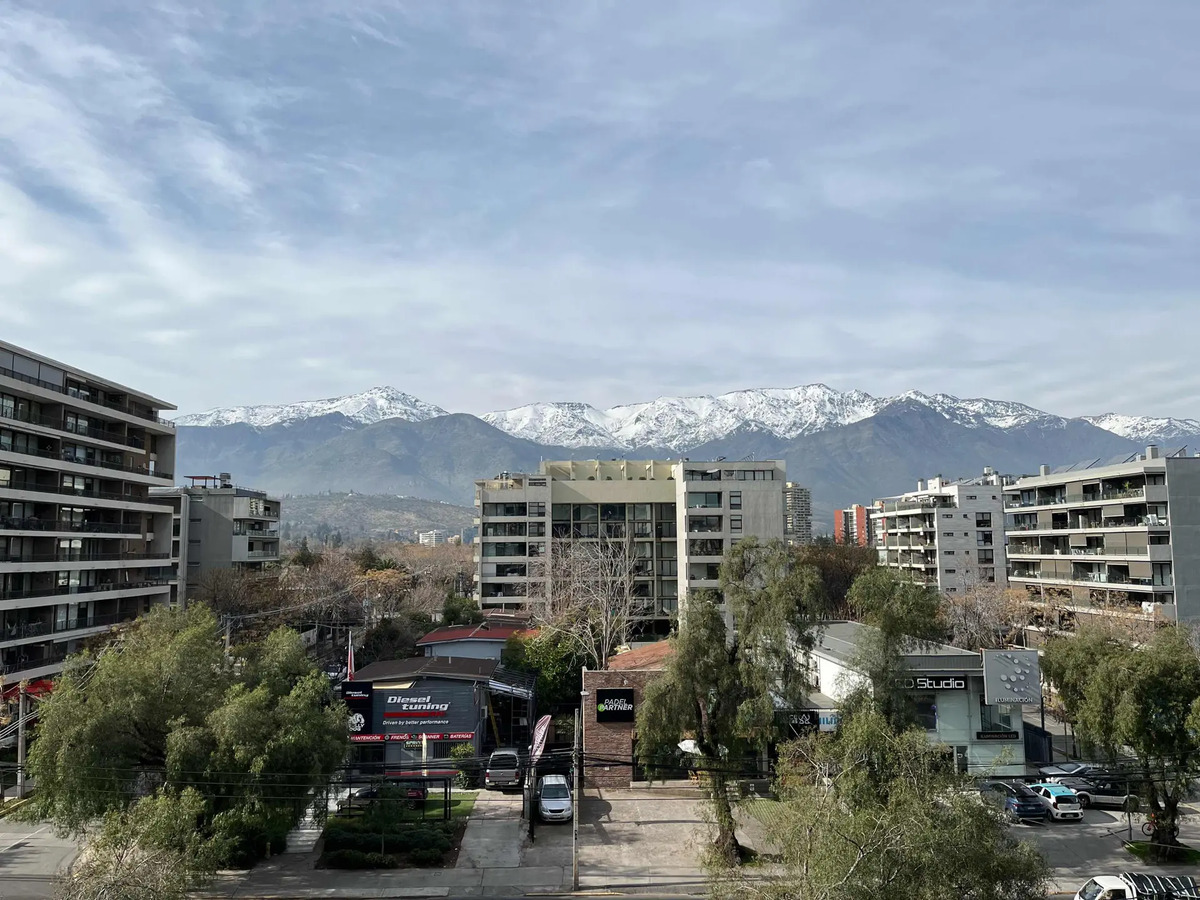 Venta Departamento O 1D en suite 1B 1E 1B Metro Hernando de Magallanes - Las Condes