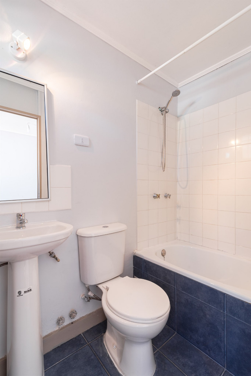 Venta Casa 4D Rotonda Atenas - Las Condes