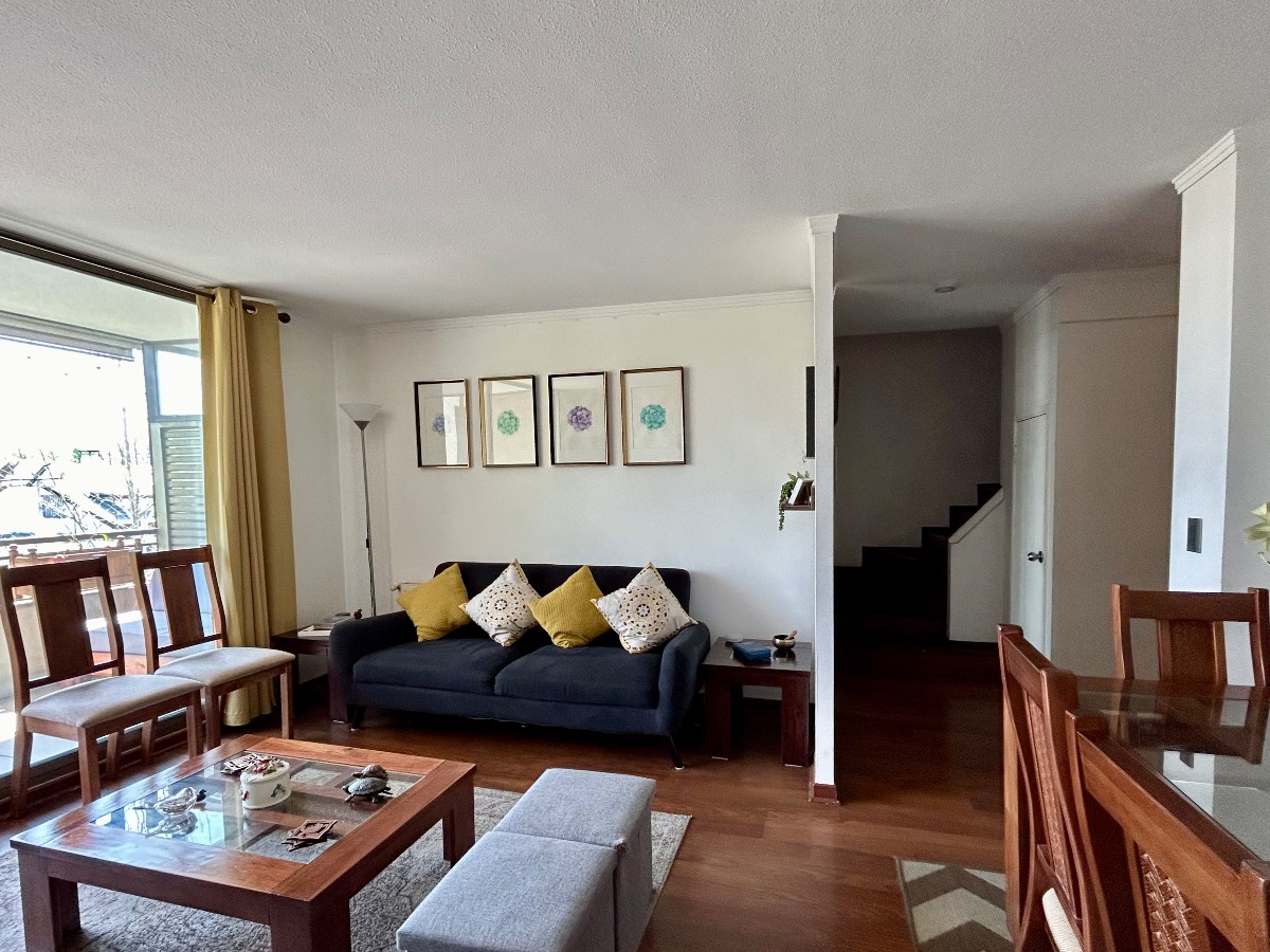 Arriendo Departamento 2D Villa El Dorado - Vitacura