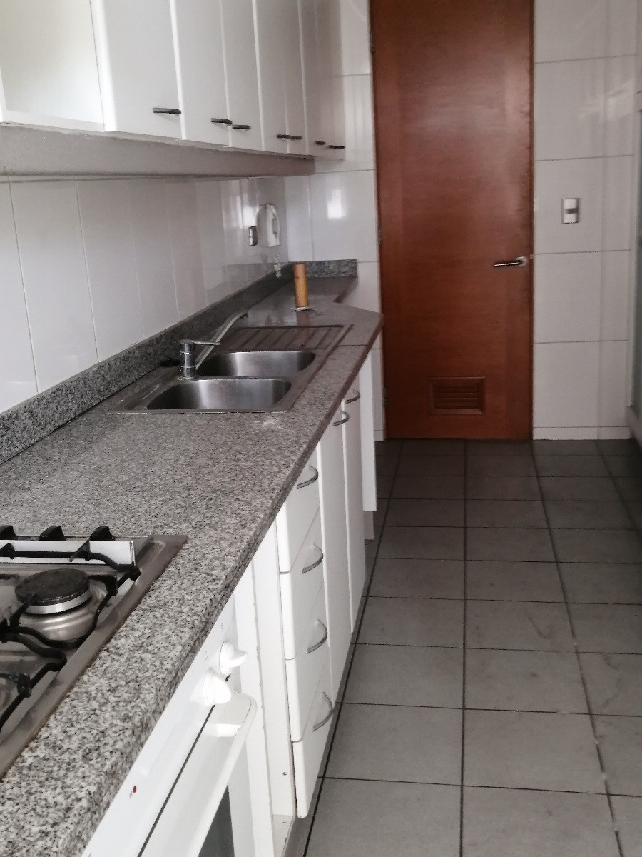 Arriendo Departamento SO 3D 2B 1E 1B Alto Las Condes - Las Condes