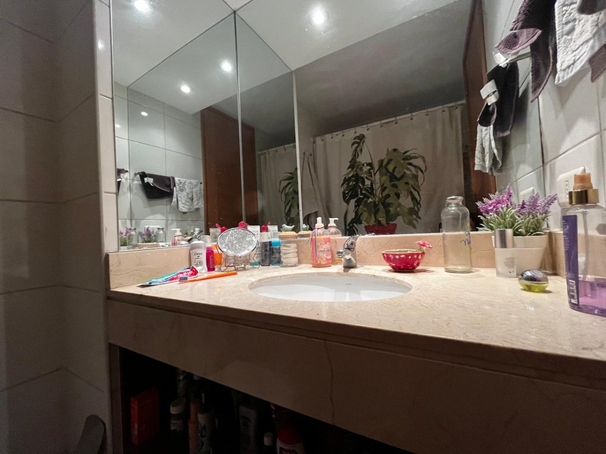 Arriendo Departamento 2D en suite 2B 1E 1Bd Pedro de Valdivia - Providencia