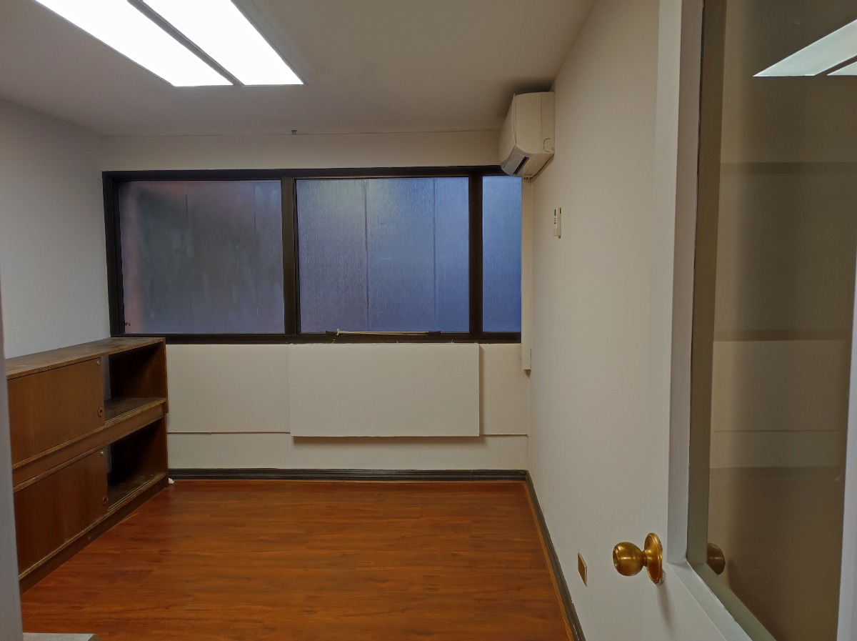 Venta Oficina NO 2B 1E  - Providencia