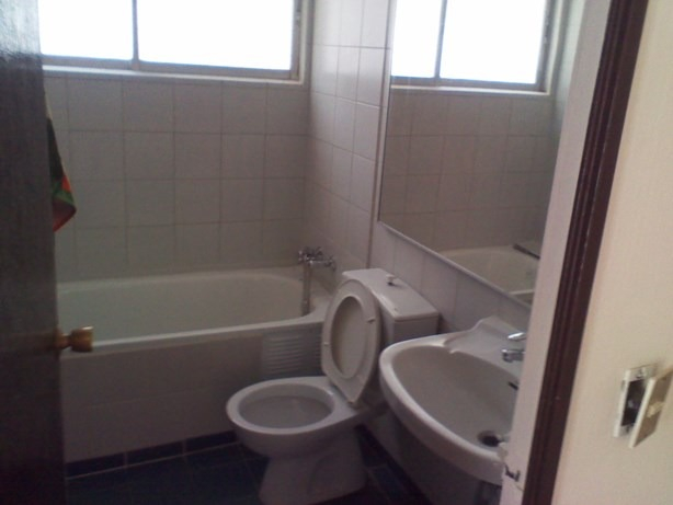 Arriendo Casa NO 3D 1B 2E Parque Padre Alberto Hurtado - Las Condes