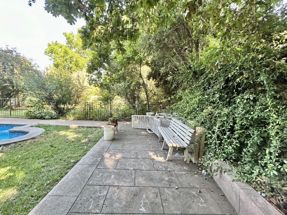 Venta Casa NO 3D en suite 2B 8E 1B Metro Pr&iacute;ncipe de Gales - Country Club - La Reina