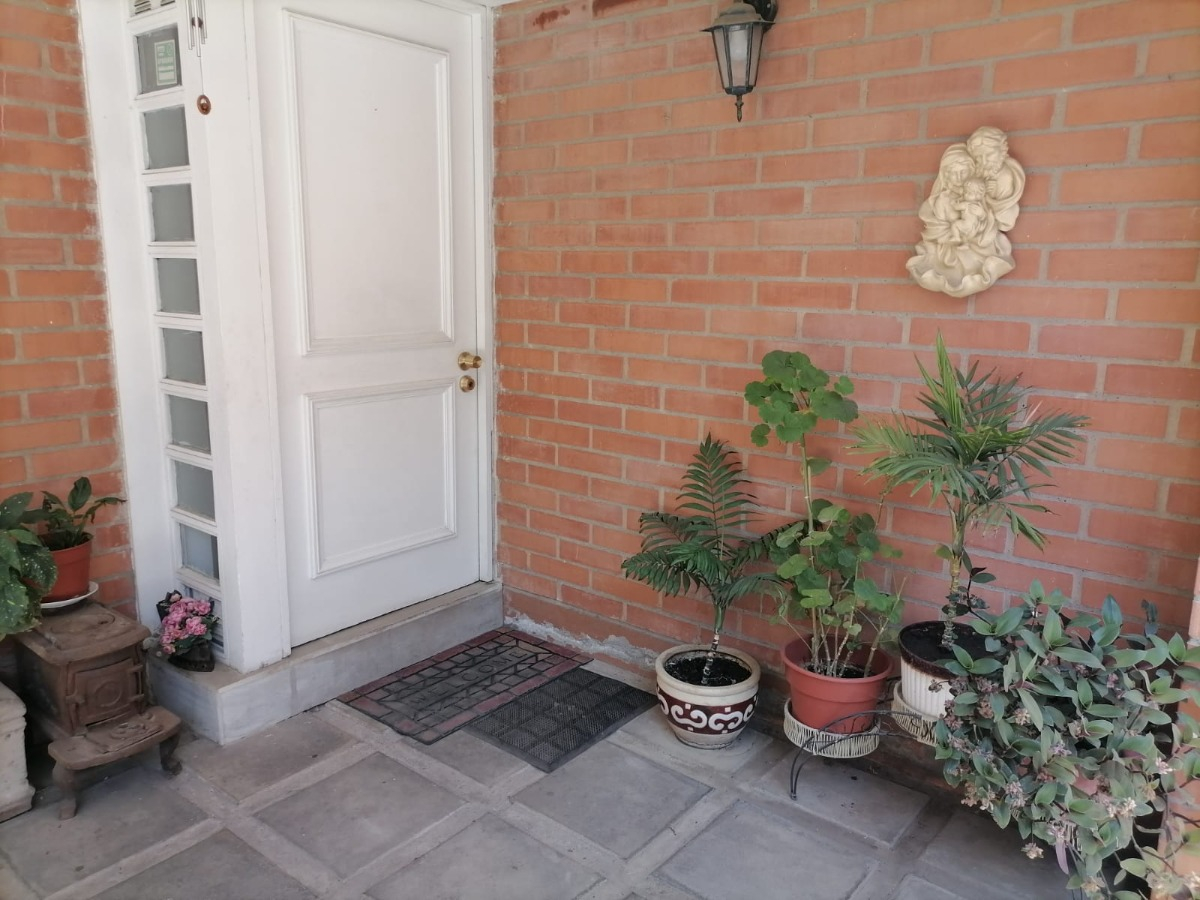 Venta Casa 3D Antigua Lo Barnechea - Lo Barnechea