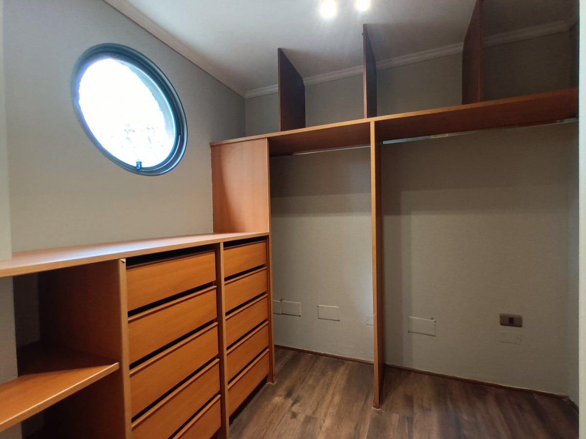 Arriendo Departamento NP 3D en suite Walk-in cl&oacute;set 2B 2E 1B Borde R&iacute;o - Casa Piedra - Vitacura