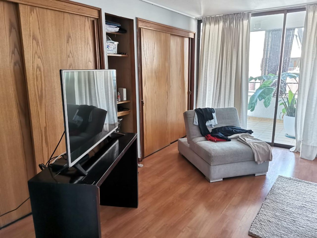 Venta Departamento NO 2D en suite Walk-in cl&oacute;set 3B 1E 1B Barrio El Golf - Las Condes