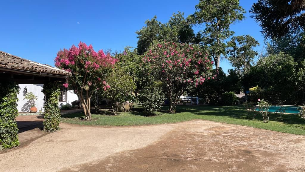 Venta Casa N 5D en suite 3B 3E 1B  - Linares