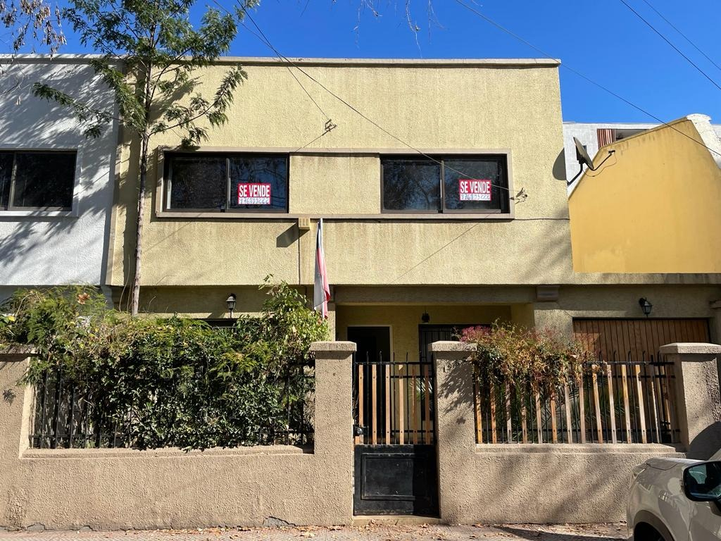 Venta Casa 4D en suite 2B 2E  - Providencia