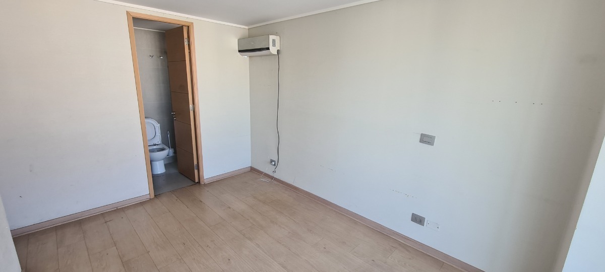 Venta Departamento SO 2D en suite Walk-in cl&oacute;set 2B 2E 1B Metro Hernando de Magallanes - Las Condes