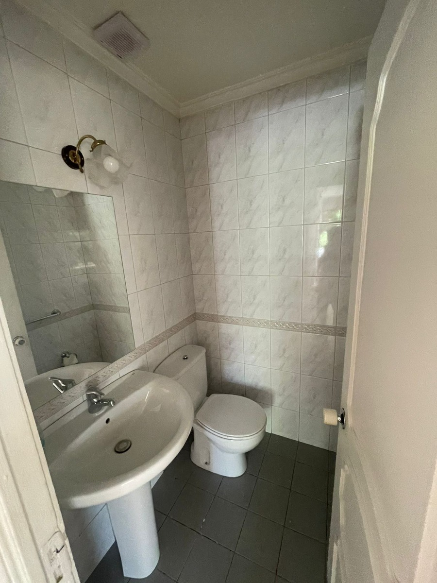 Venta Casa NO 5D en suite Walk-in cl&oacute;set 5B 3E 2B Metro Pr&iacute;ncipe de Gales - Country Club - La Reina