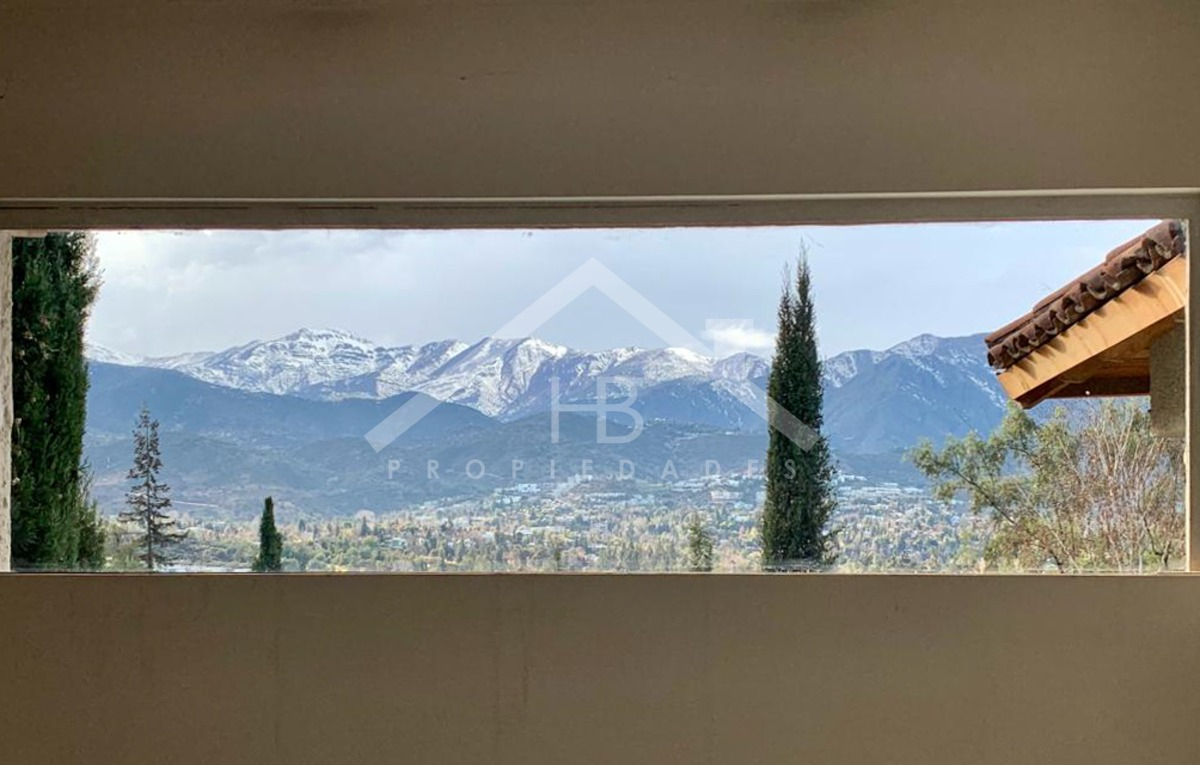 Arriendo Casa O 4D en suite Walk-in cl&oacute;set 4B 2E 1B La Dehesa - Lo Barnechea