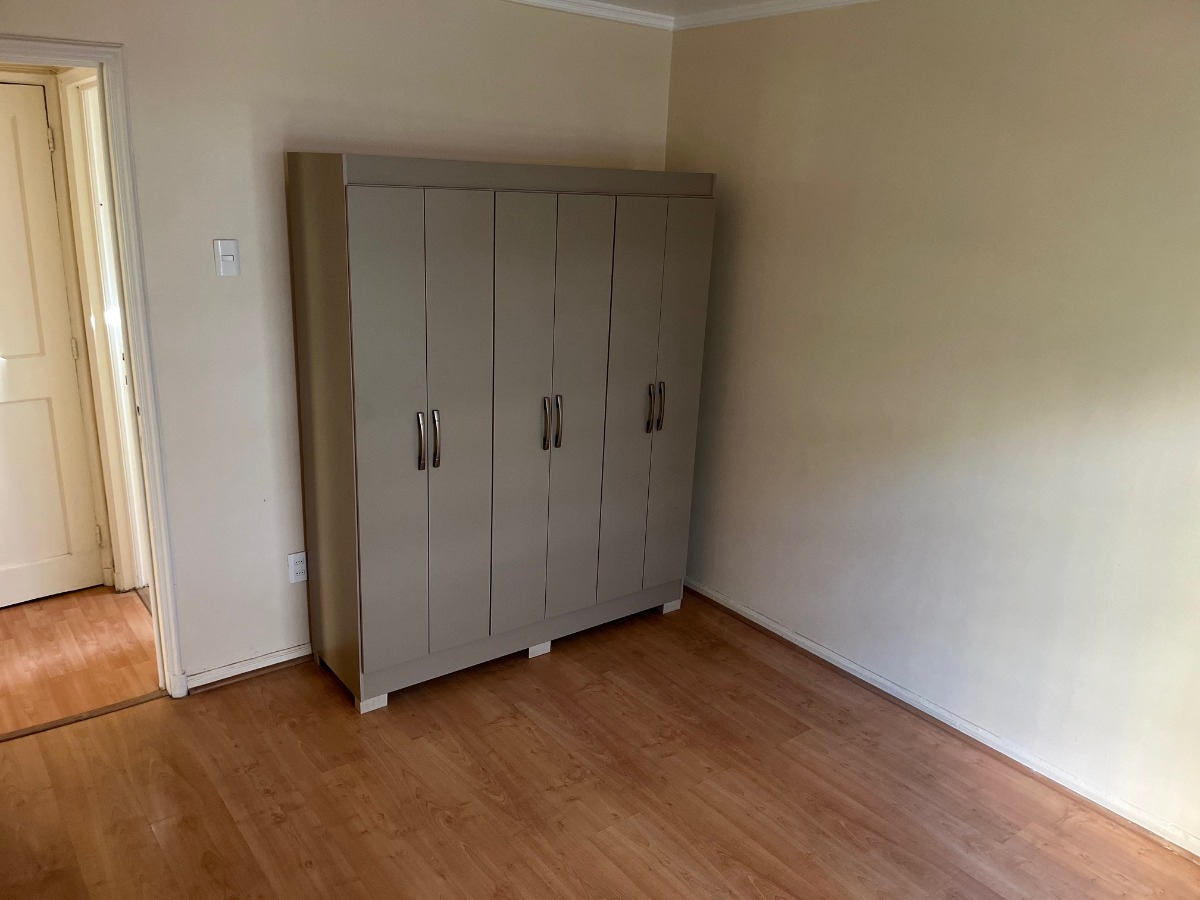 Arriendo Casa NO 3D 2B 1E Metro Escuela Militar - Las Condes