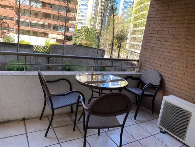 Arriendo Departamento SP 2D en suite Walk-in cl&oacute;set 2B 1E 1B Barrio El Golf - Las Condes
