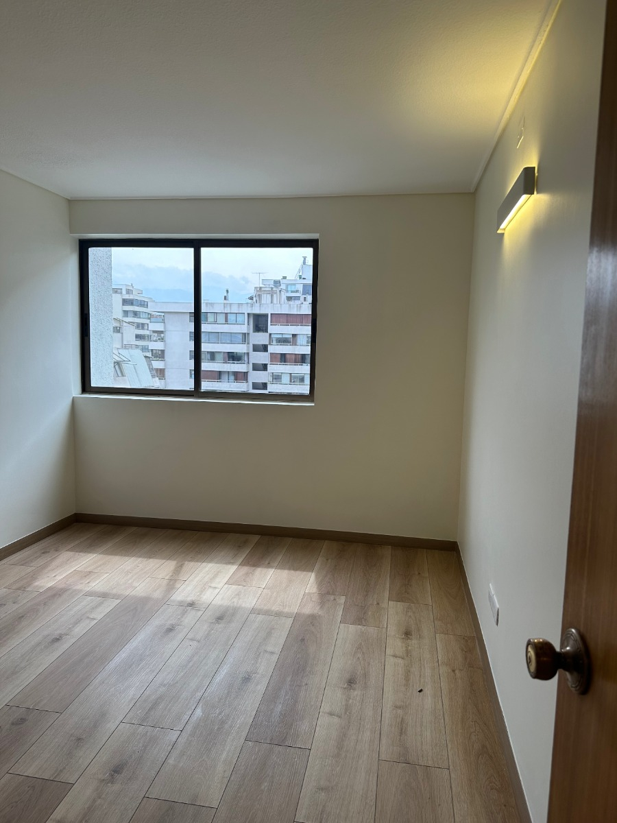 Arriendo Departamento 3D en suite 2B 1E Parque Bicentenario - Vitacura