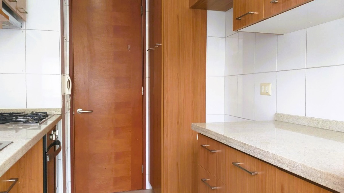 Venta Departamento NO 2D en suite Walk-in cl&oacute;set 2B 2E 1B  - Providencia