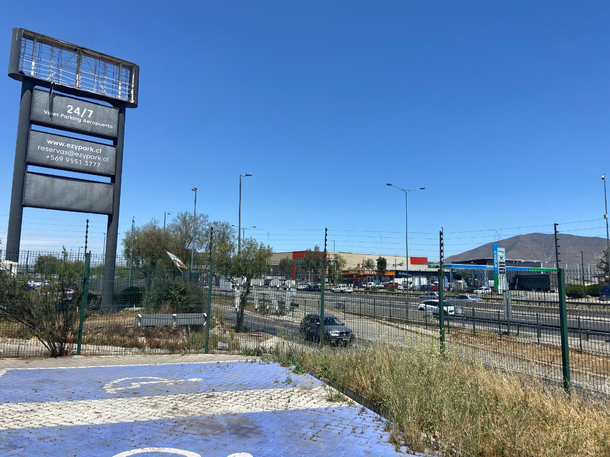 A.vespucio Enea, Primera L&iacute;nea, Excelente Vitrina 4000/292m2