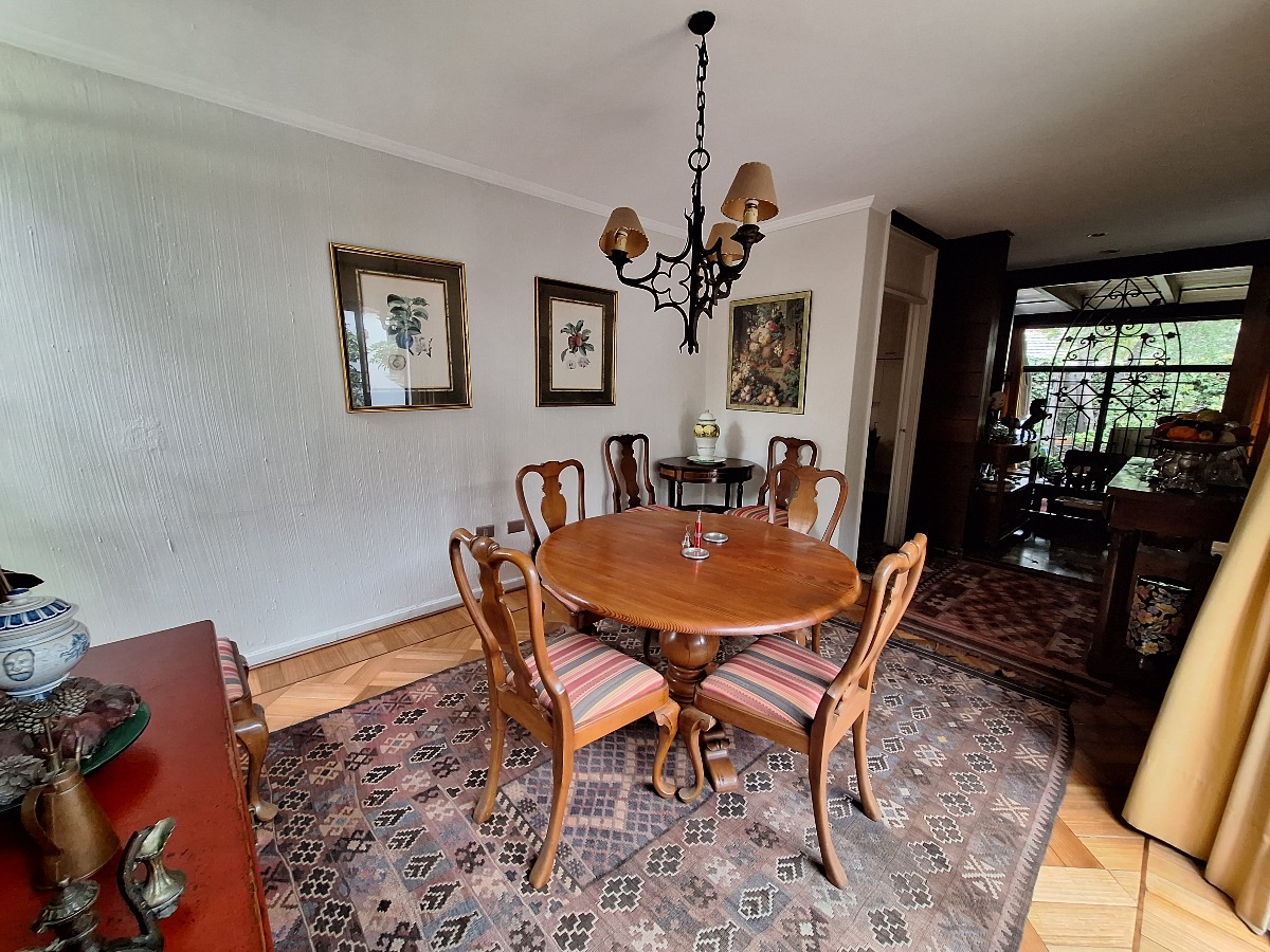 Venta Casa NOSP 5D en suite 3B 3E 1B P&iacute;o XI - Vitacura