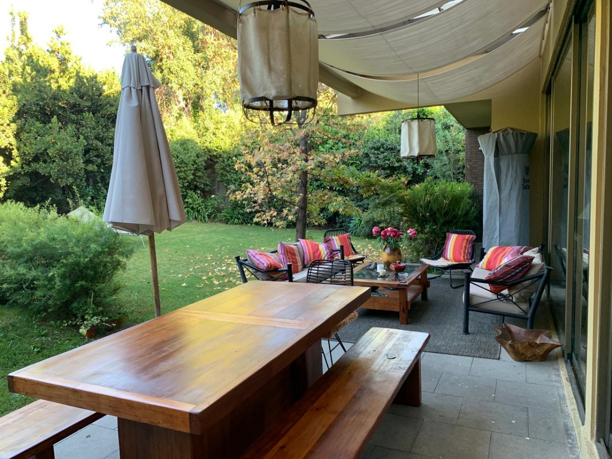 Arriendo Casa NP 4D en suite 4B 3E 1B Los Trapenses - Lo Barnechea