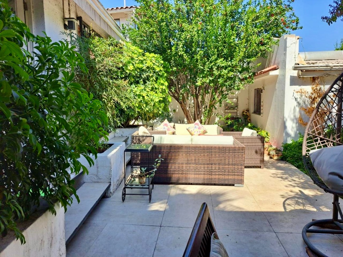 Arriendo Casa 3D 3B 6E 1B Metro Pr&iacute;ncipe de Gales - Country Club - La Reina