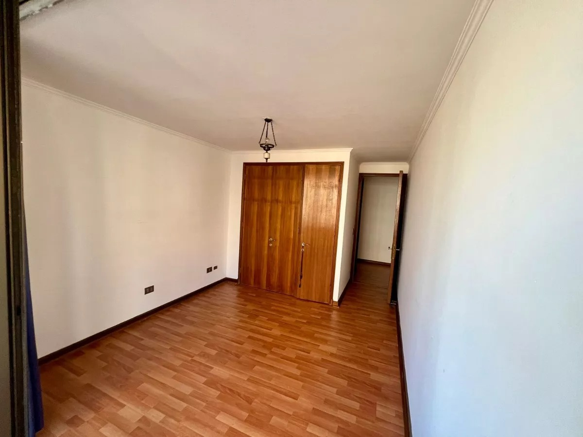 Venta Departamento SO 4D en suite Walk-in cl&oacute;set 3B 2E 1B Metro Escuela Militar - Las Condes