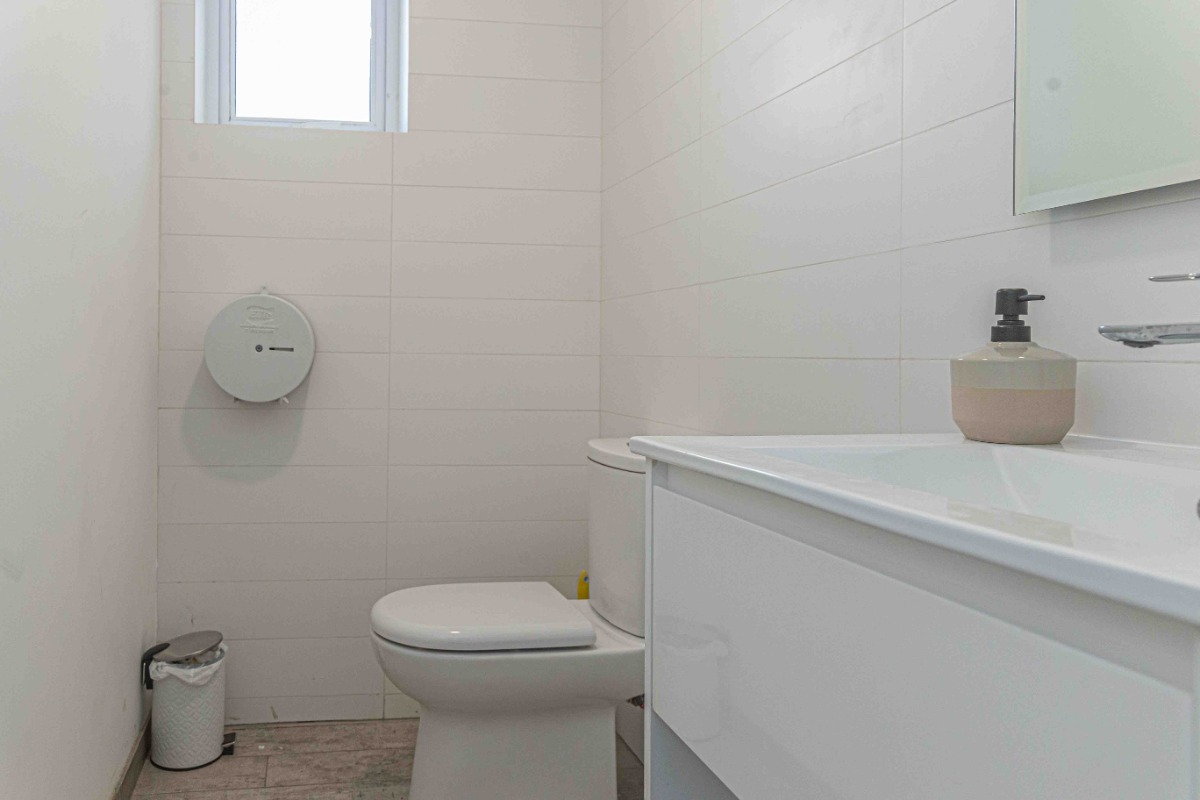 Arriendo Oficina NO 2B 4E 1B Vaticano - Las Condes