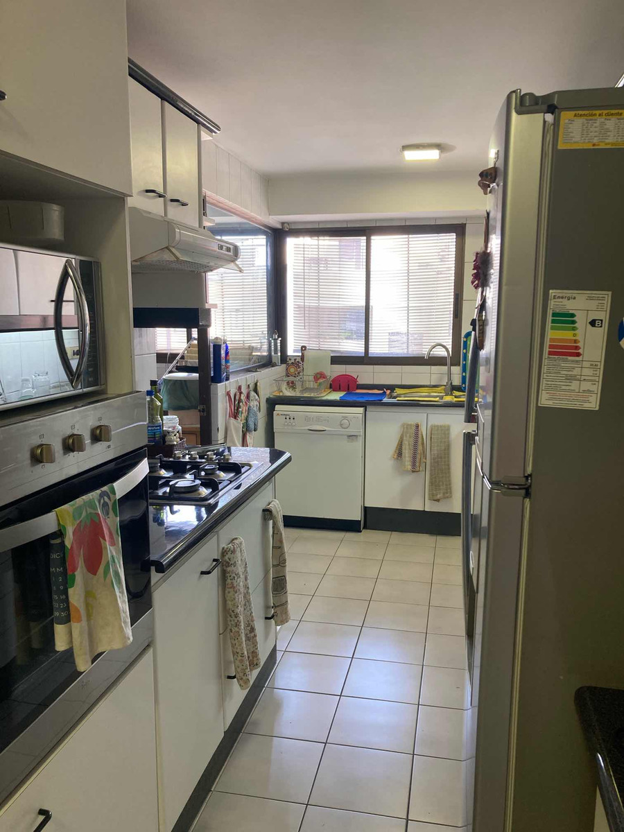 Venta Departamento NO 4D en suite Walk-in cl&oacute;set 4B 2E 1B Metro Escuela Militar - Las Condes