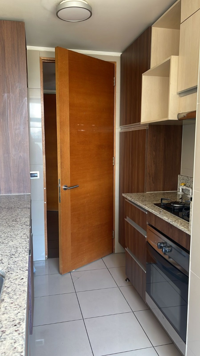 Arriendo Departamento 2D Rotonda Atenas - Las Condes