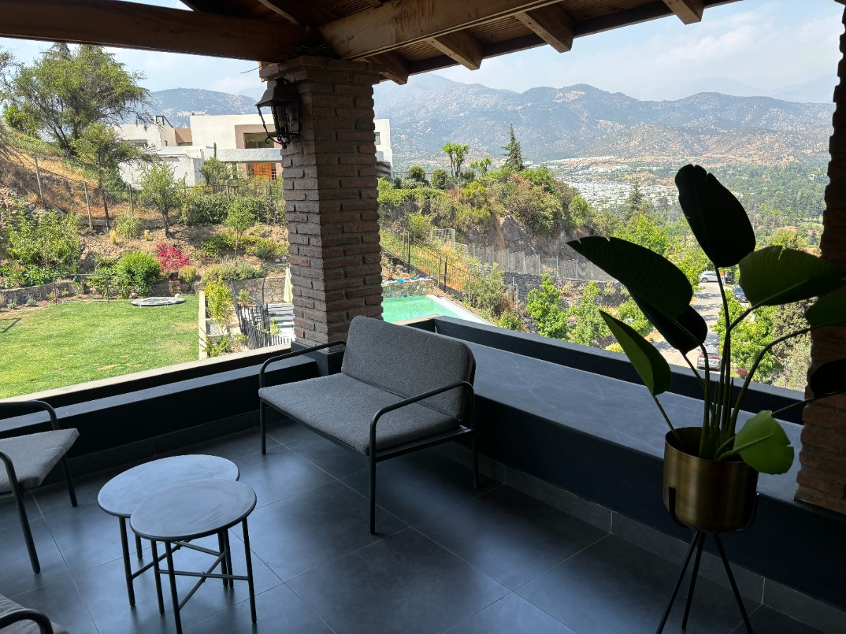 Venta Casa 6D 5B 8E La Dehesa - Lo Barnechea