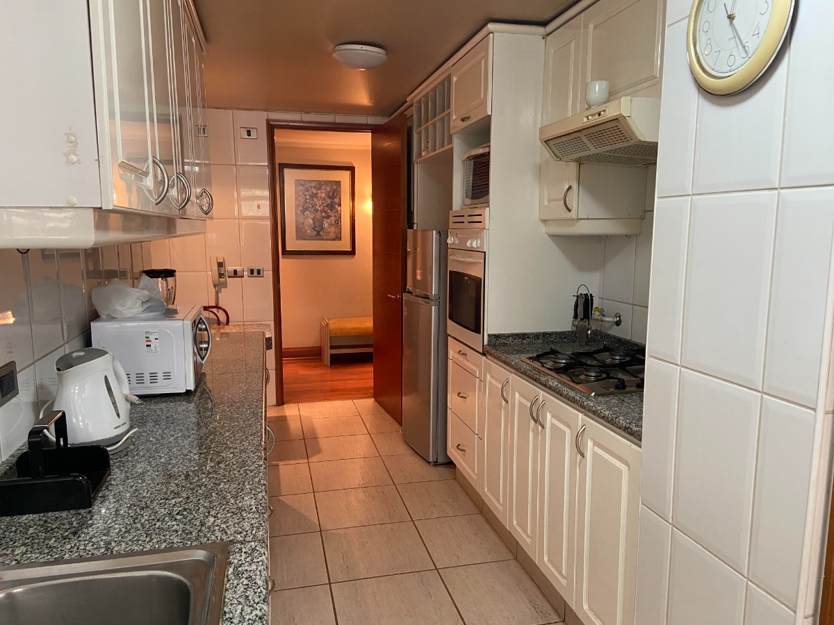 Venta Departamento SO 4D Walk-in cl&oacute;set 4B 2E 1B Barrio El Golf - Las Condes