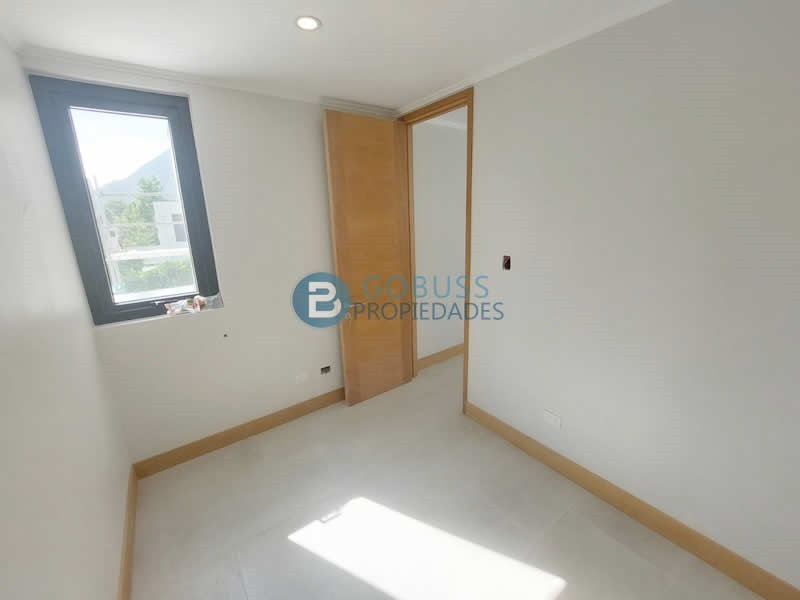 Venta Casa SO 4D en suite Walk-in cl&oacute;set 5B 2E Juan XXIII - Vitacura