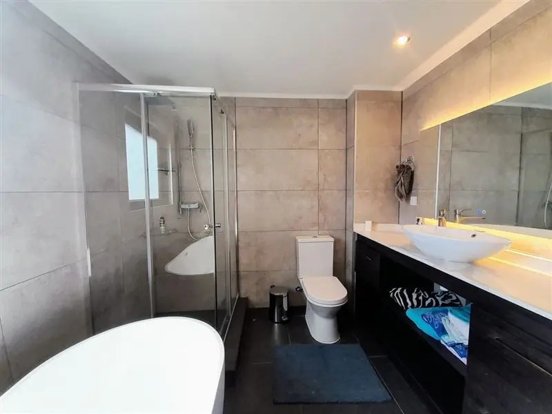 Venta Casa Nor-Poniente 2D en suite 2B 4E  - Puchuncav&iacute;