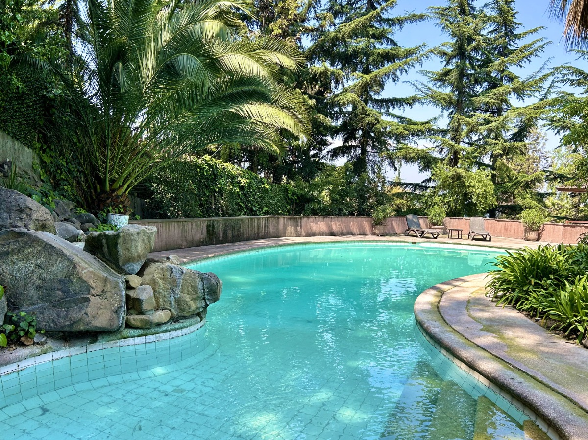 Arriendo Casa N 5D en suite Walk-in cl&oacute;set 6B 6E 2B Santa Mar&iacute;a de Manquehue - Vitacura