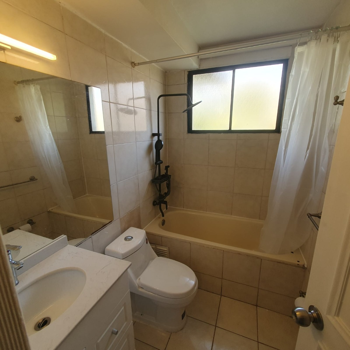 Arriendo Departamento NO 4D en suite 3B 1E 1B Plaza San Enrique - Lo Barnechea