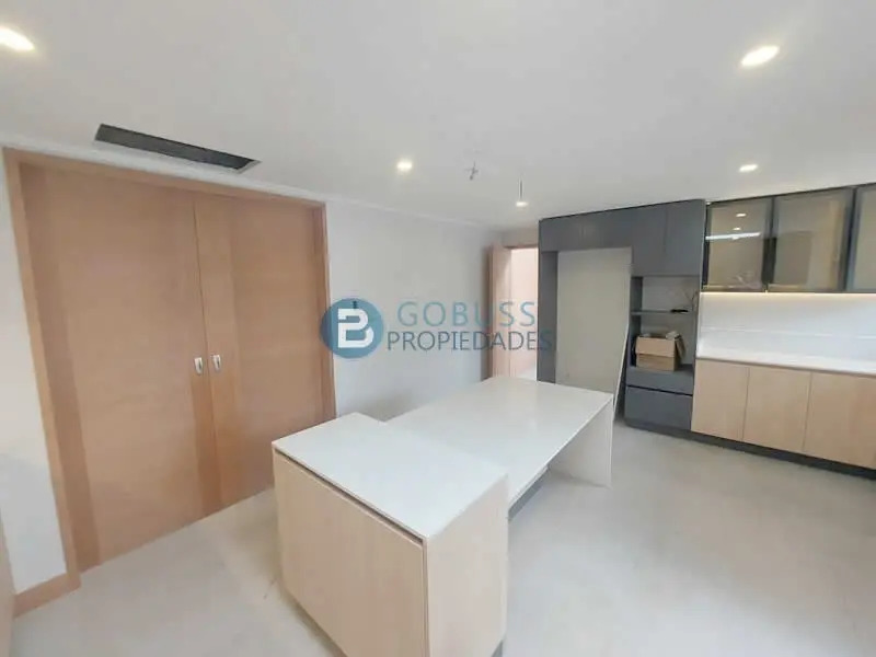 Venta Casa SO 4D en suite Walk-in cl&oacute;set 5B 2E Juan XXIII - Vitacura