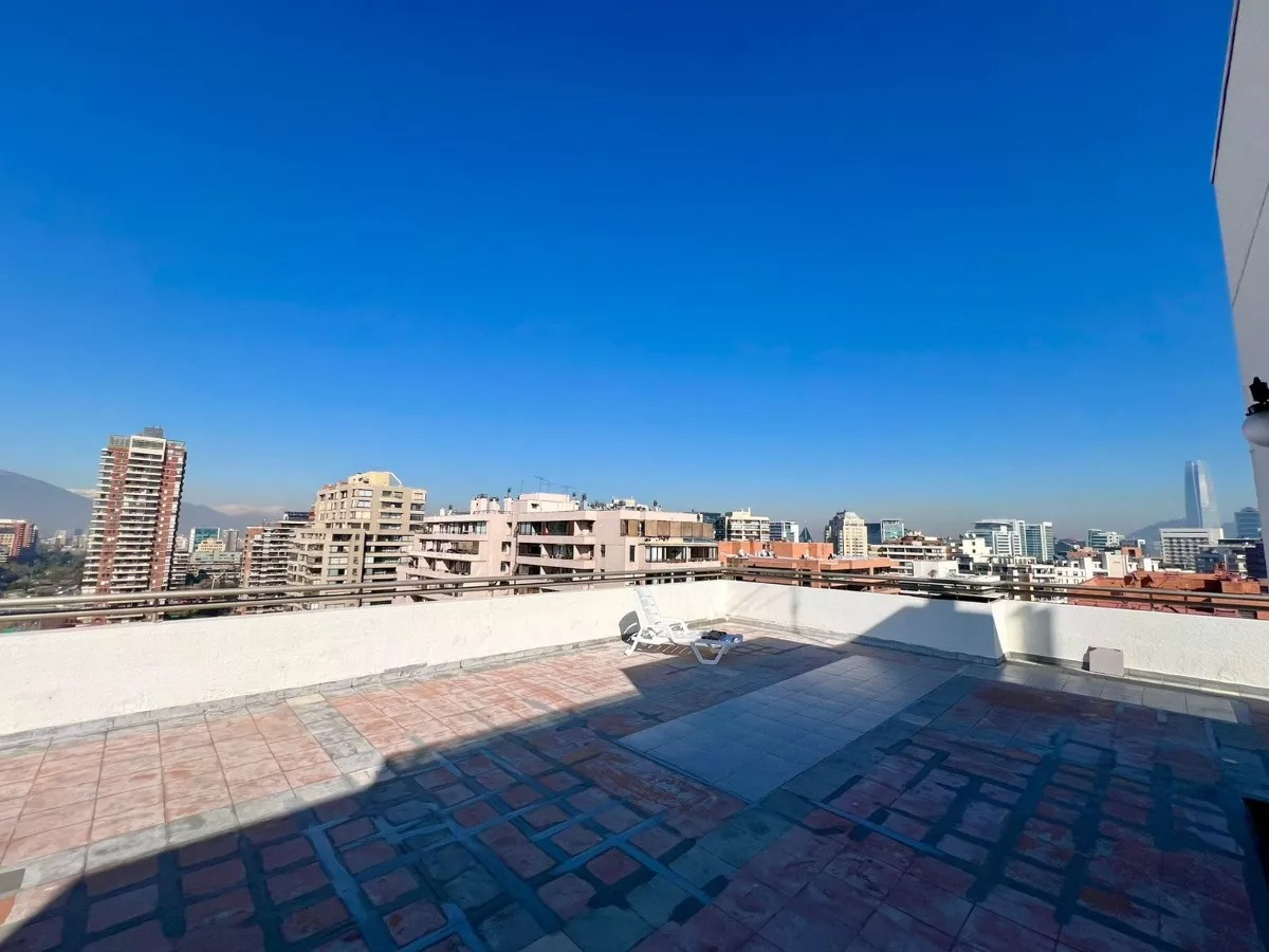 Venta Departamento SO 4D en suite Walk-in cl&oacute;set 3B 2E 1B Metro Escuela Militar - Las Condes