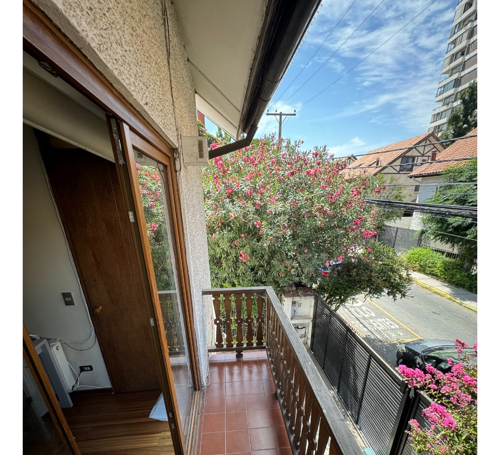 Venta Casa SO 5D en suite Walk-in cl&oacute;set 2B 1E Tabancura - Vitacura