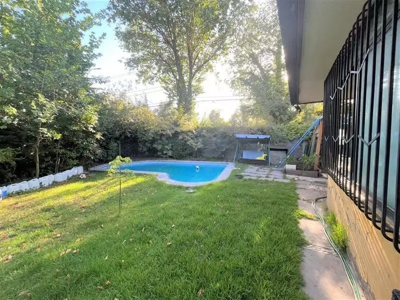 Venta Casa NO 5D WI cl&oacute;set Suite 4B 4E 1Bd Nuestra Se&ntilde;ora del Rosario - Vitacura