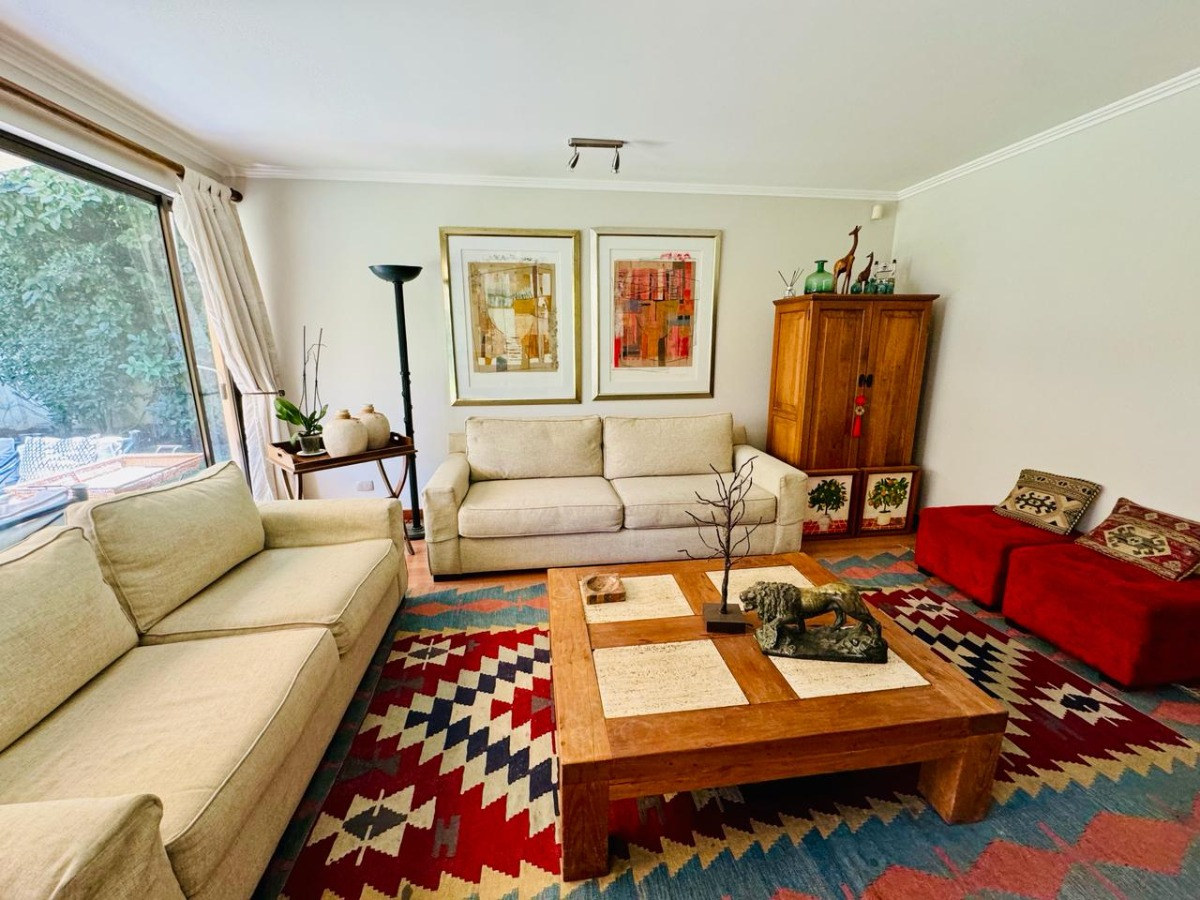 Venta Casa NP 5D Walk-in cl&oacute;set 5B 2E 1B La Dehesa - Lo Barnechea