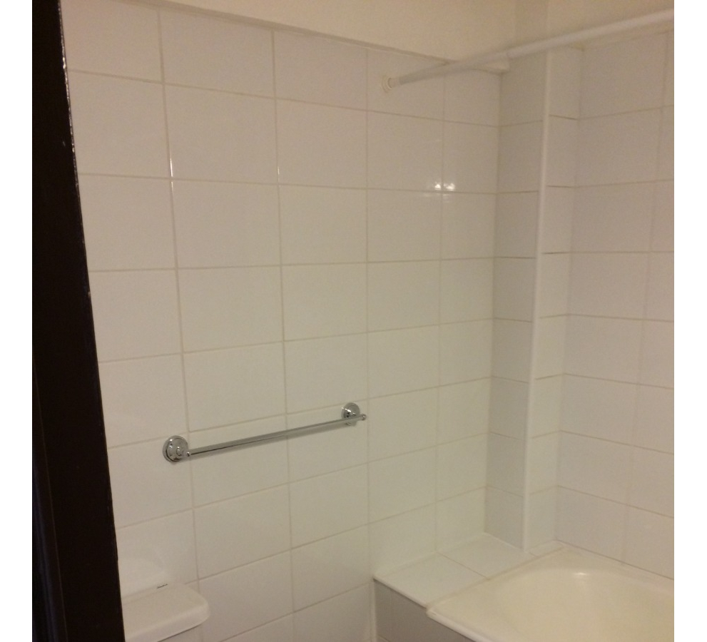 Venta Casa NO 2D 1B 2E Carlos Ossand&oacute;n - La Reina