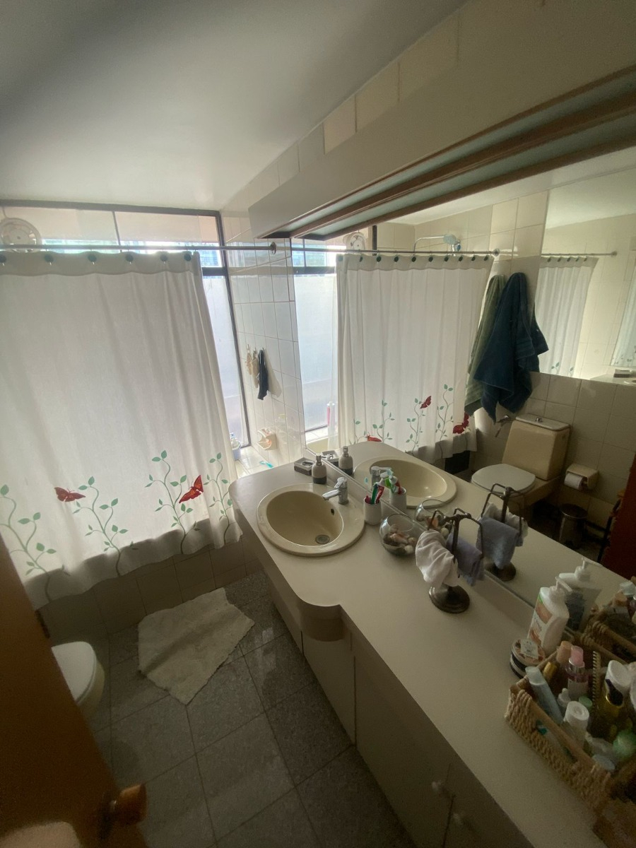 Venta Departamento NO 5D en suite 3B 2E 1B Barrio El Golf - Las Condes