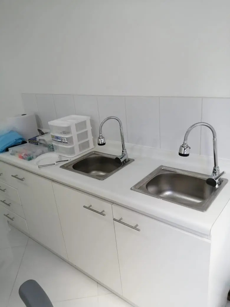 Arriendo Oficina 2B 1E Barrio El Golf - Las Condes