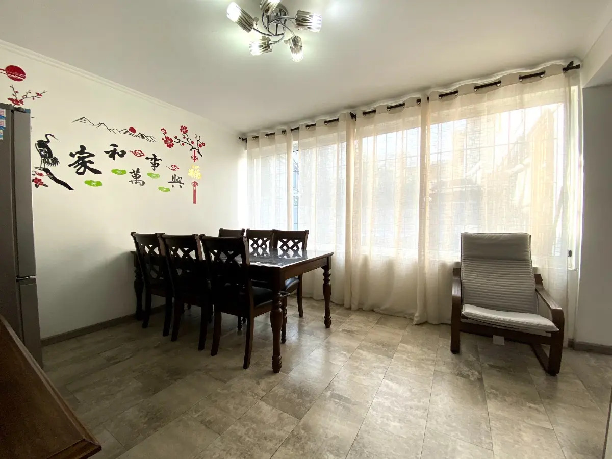 Arriendo Casa 4D 3B 3E 1B In&eacute;s de Su&aacute;rez - Providencia